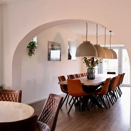 Moeke Mooren Hotel 4*