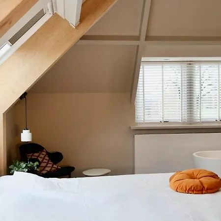 Hotel Moeke Mooren 4*