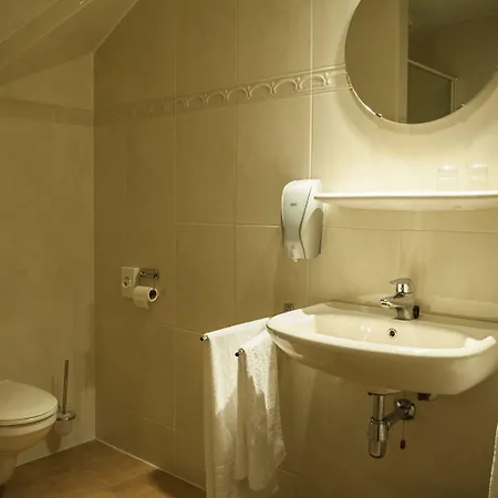 Hotel Moeke Mooren 4*