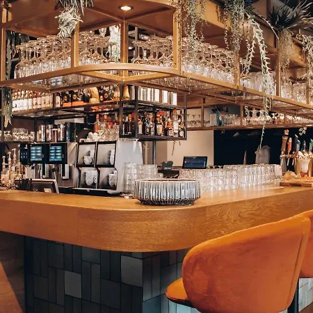 Moeke Mooren Hotel 4*