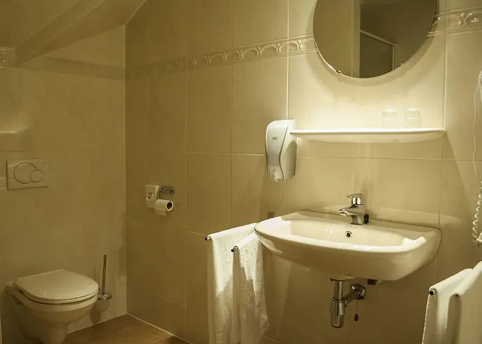 Hotel Moeke Mooren 4*