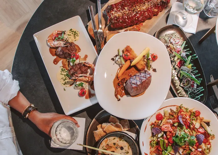 Hotell Moeke Mooren 4*