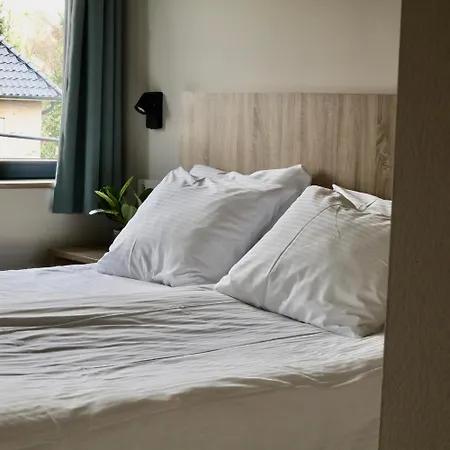 Otel Moeke Mooren 4*